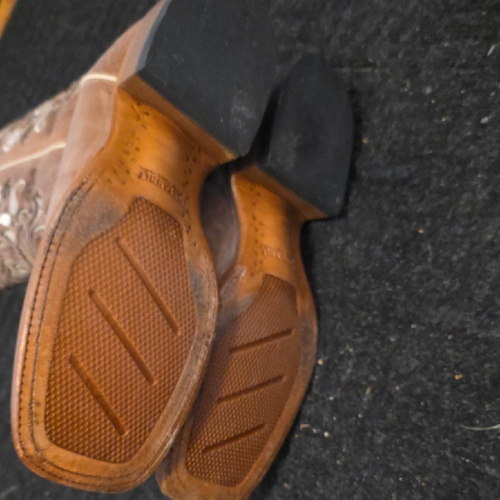 Shyanne Tan Embroidered Western Boots - image 3